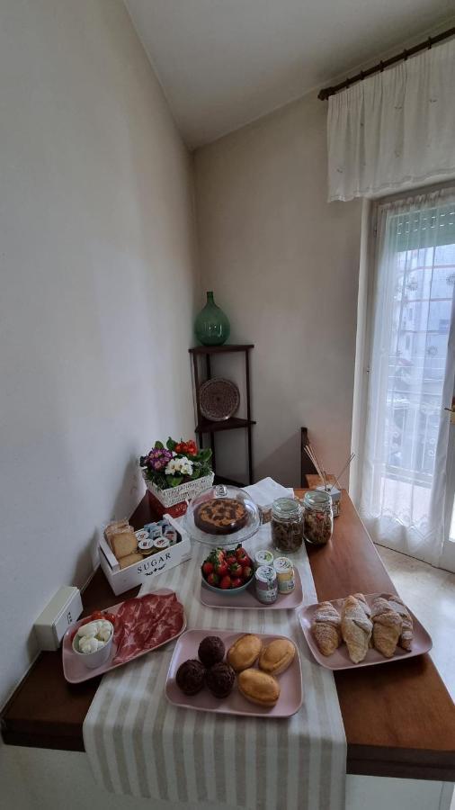 Casa Bianca B&B Остуни Екстериор снимка